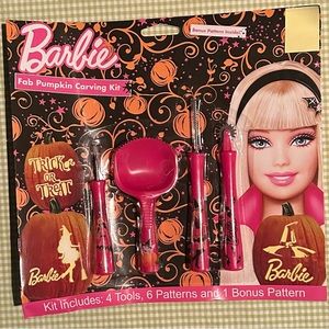 Barbie pumpkin Carving kit including tools pink